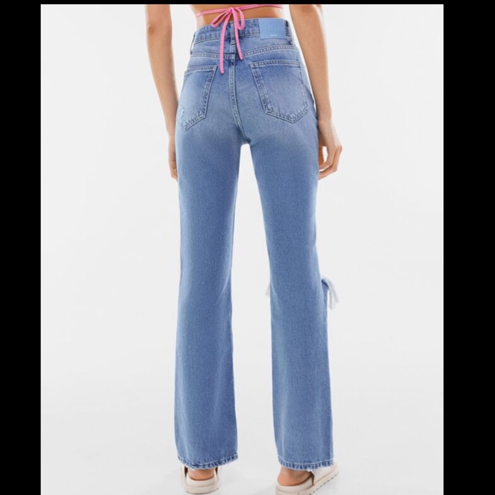 New! Ripped flare jeans - Picture 4 of 8